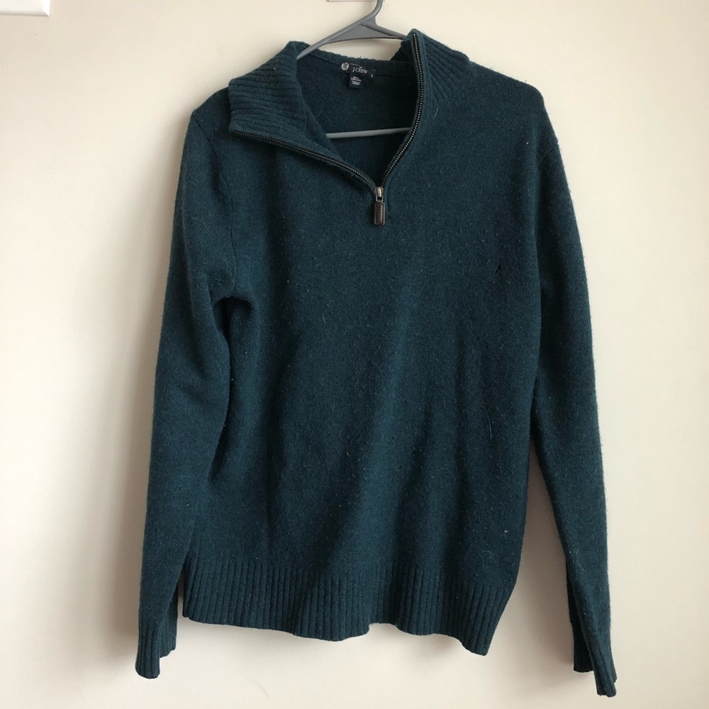 J Crew quarter zip size Small.